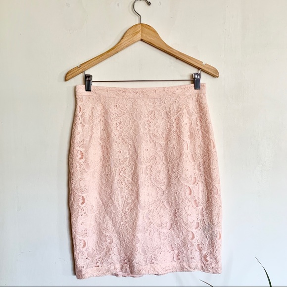 H&M Dresses & Skirts - H&M conscious collections Lace pencil Skirt
